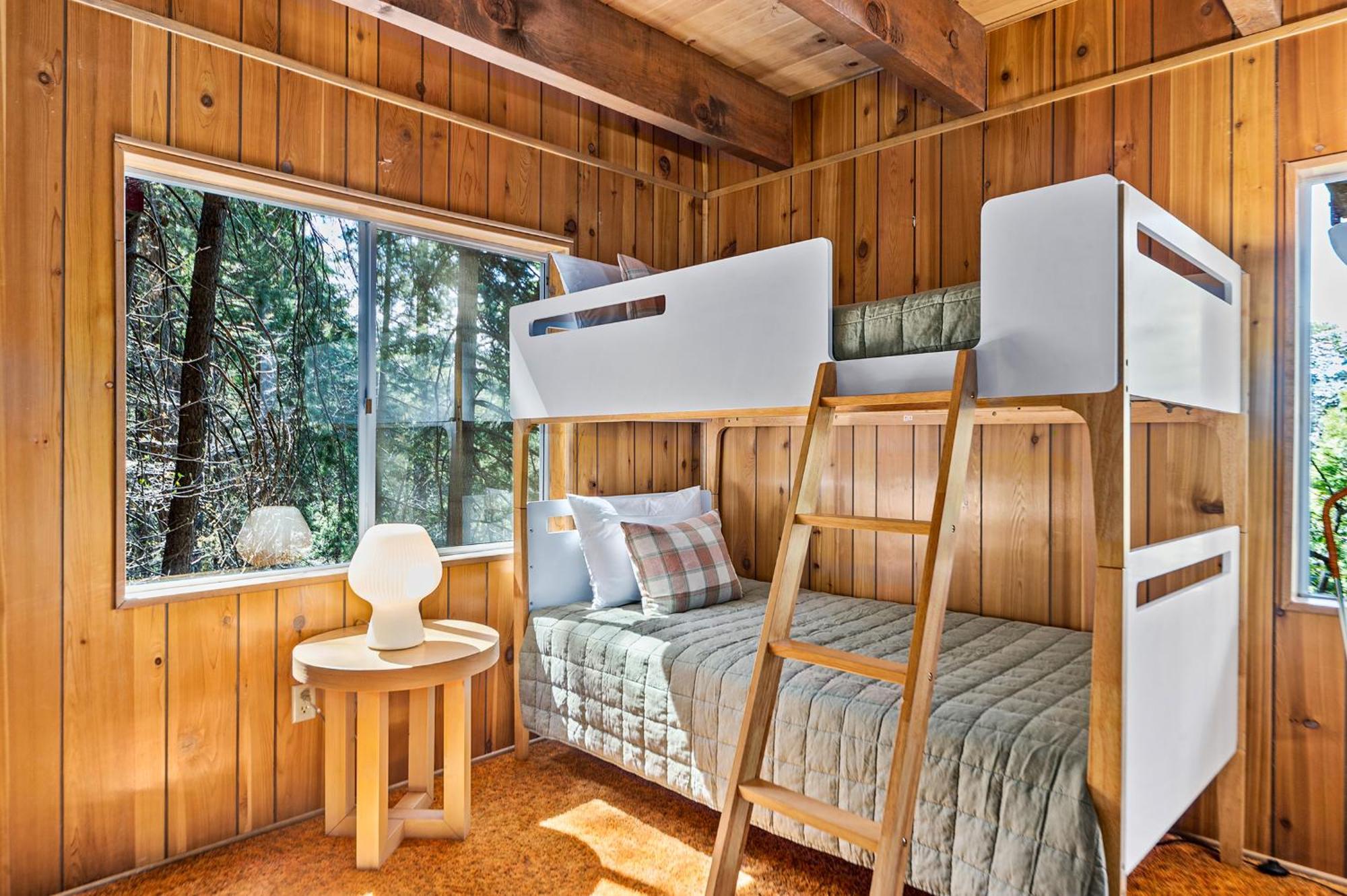 Pet & Kid Friendly Cozy Cabin, Bbq, Firepit, Outdoor Dining, Forest Views Lake Arrowhead Eksteriør bilde